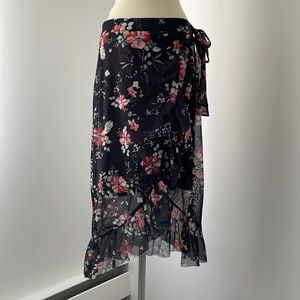 Pieces NWOT Faux Wrap Midi Skirt Sz S